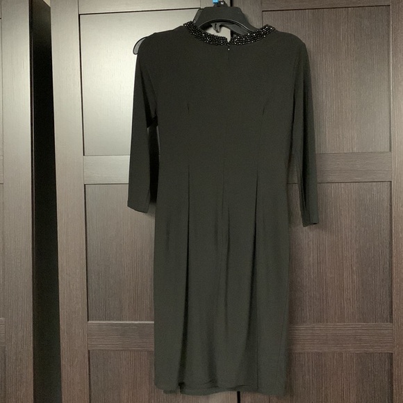 Black Dress 6 - Picture 4 of 4